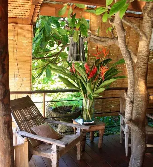 مسافرخانه Green Lodge Moorea