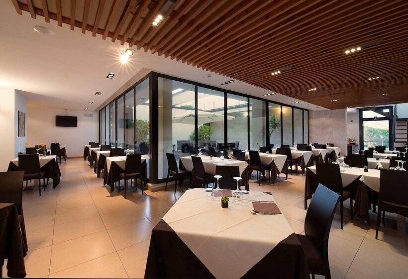 בית מלון כפרי Garden