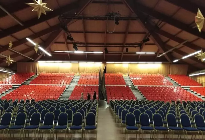 Отель Rhi Porta Bologna