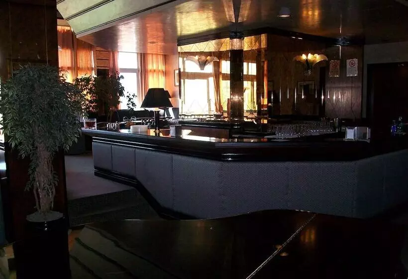 호텔 Grande Albergo Potenza