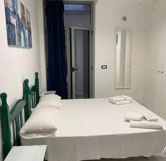 Отель Il Gabbiano Palinuro