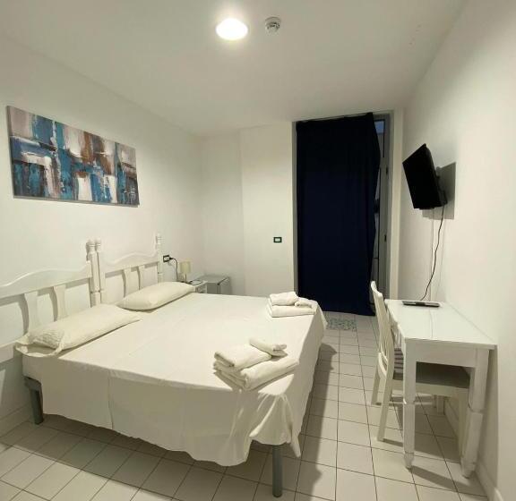 فندق Il Gabbiano Palinuro