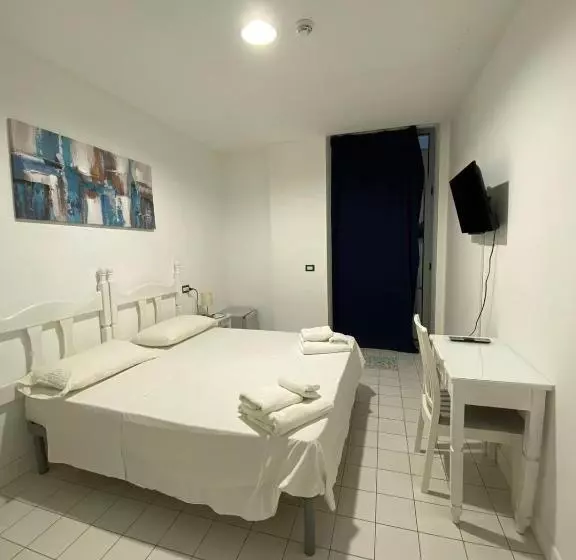 Отель Il Gabbiano Palinuro