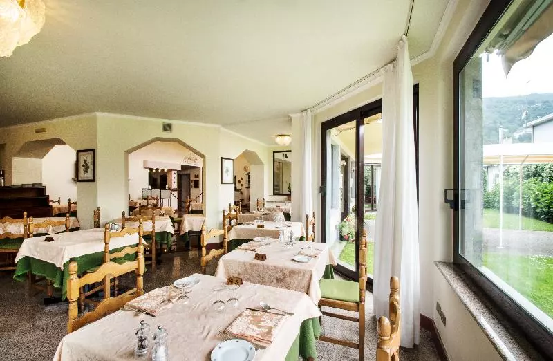 Отель Lido La Perla Nera