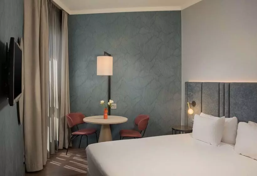 فندق NH La Spezia