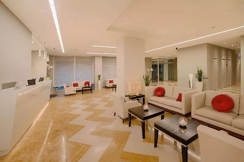 فندق NH La Spezia