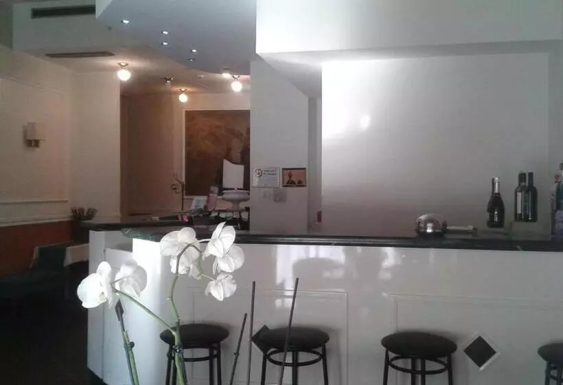 ホテル San Felice