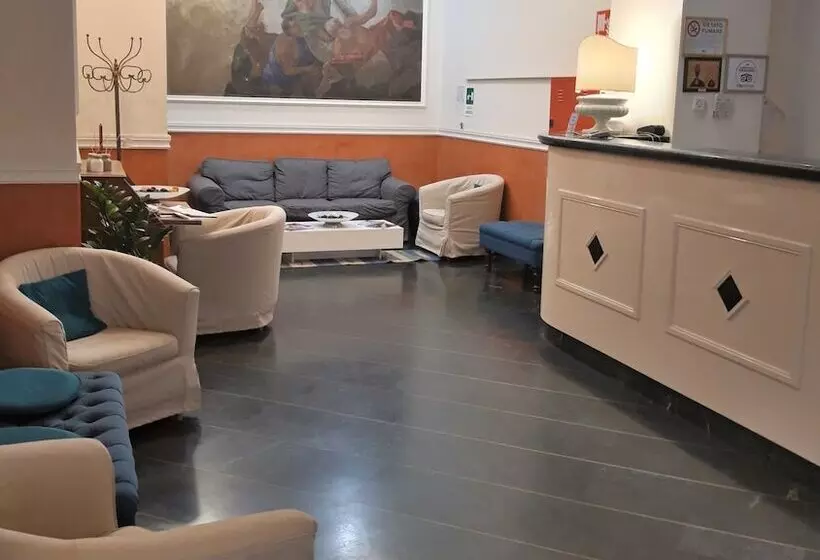 ホテル San Felice