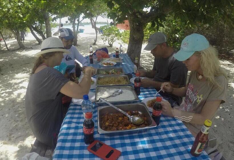 هتل Acqua Blu Rasdhoo