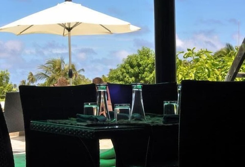 هتل Guraidhoo Palm Inn