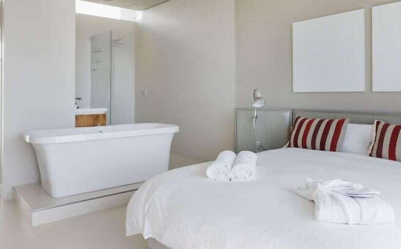 هتل Guraidhoo Palm Inn