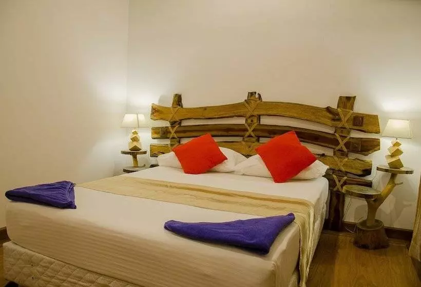 هتل Rasdhoo Atoll Residence