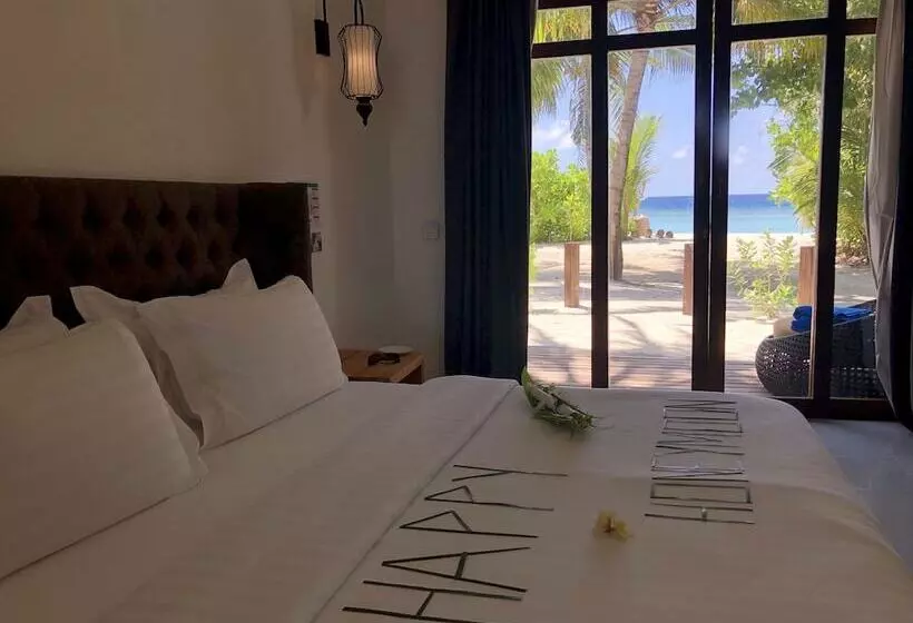 پانسیون Atollkey