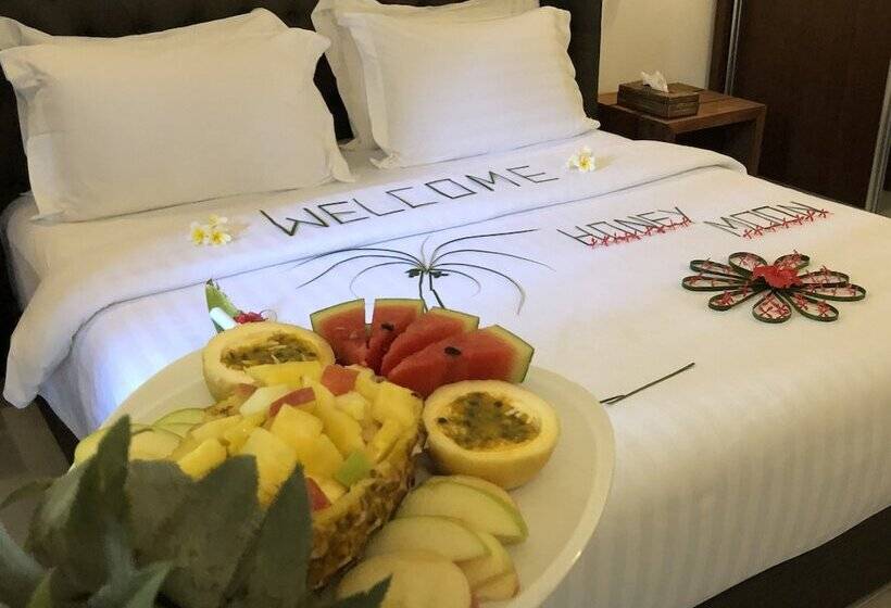 پانسیون Atollkey