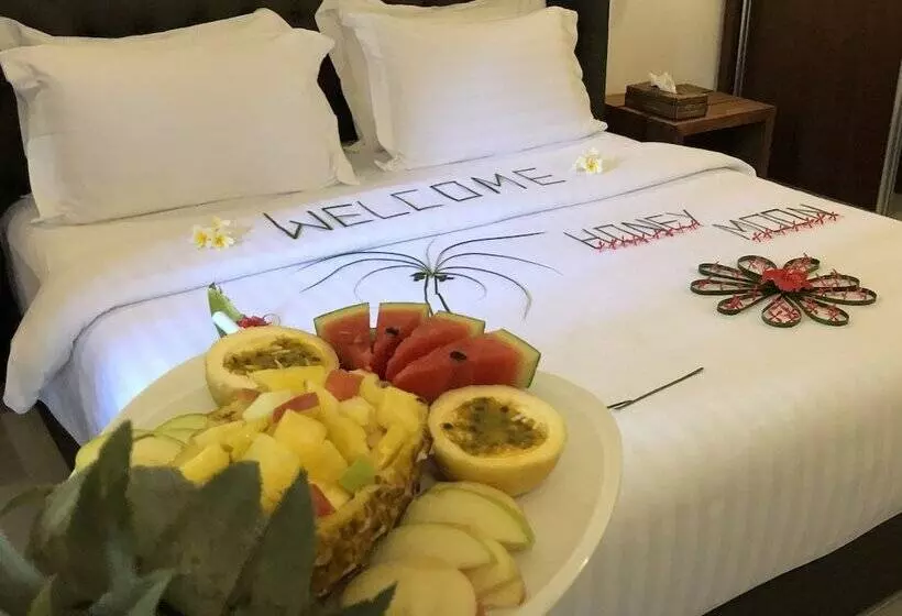 پانسیون Atollkey