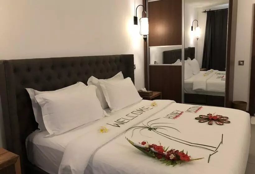 پانسیون Atollkey