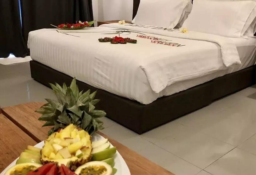 پانسیون Atollkey