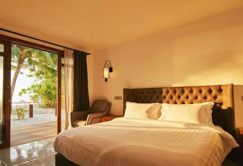 پانسیون Atollkey