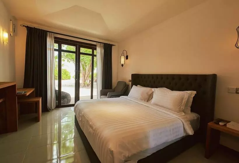 پانسیون Atollkey