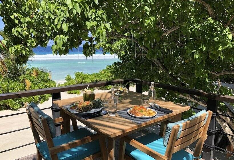 پانسیون Atollkey