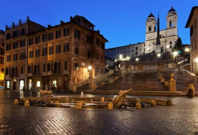 هتل Albergo Del Senato