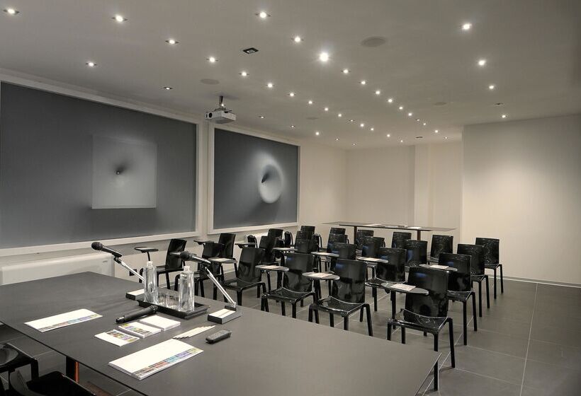 ホテル Metropolitan