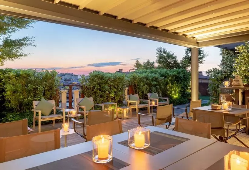 ホテル Metropolitan