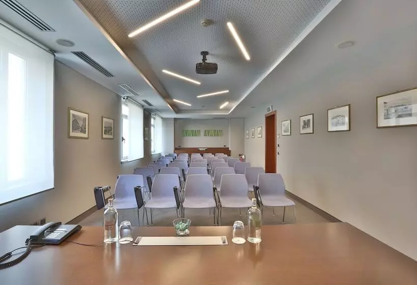 Palace Hotel Moderno