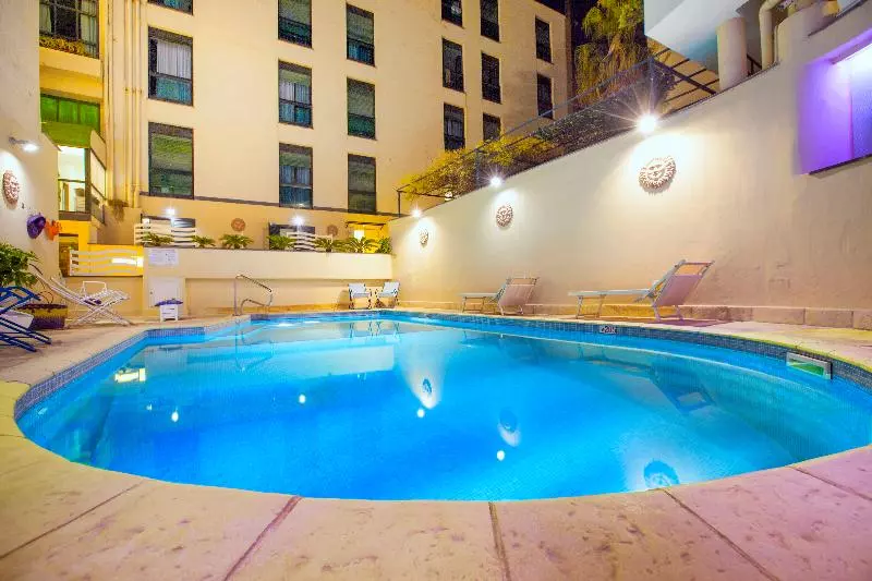 ホテル Panorama Palace