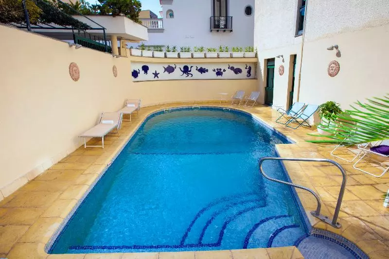 ホテル Panorama Palace