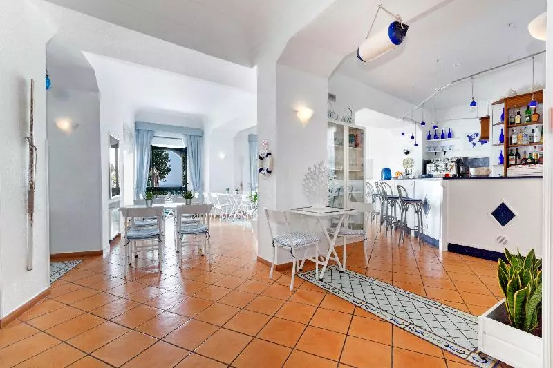 ホテル Panorama Palace