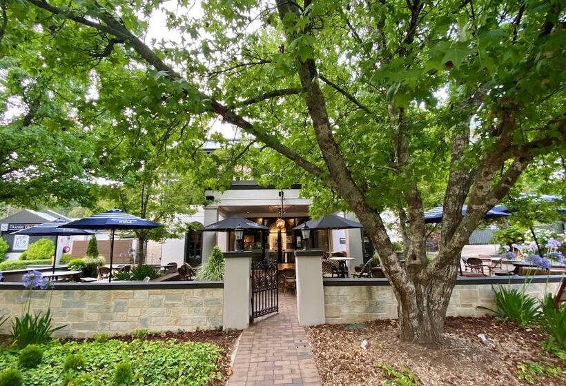 בית מלון כפרי The Crafers