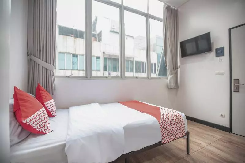ホテル W Residence By Oyo Rooms
