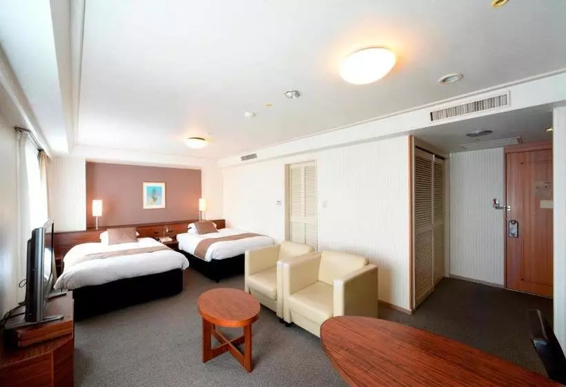 فندق Alpico Plaza