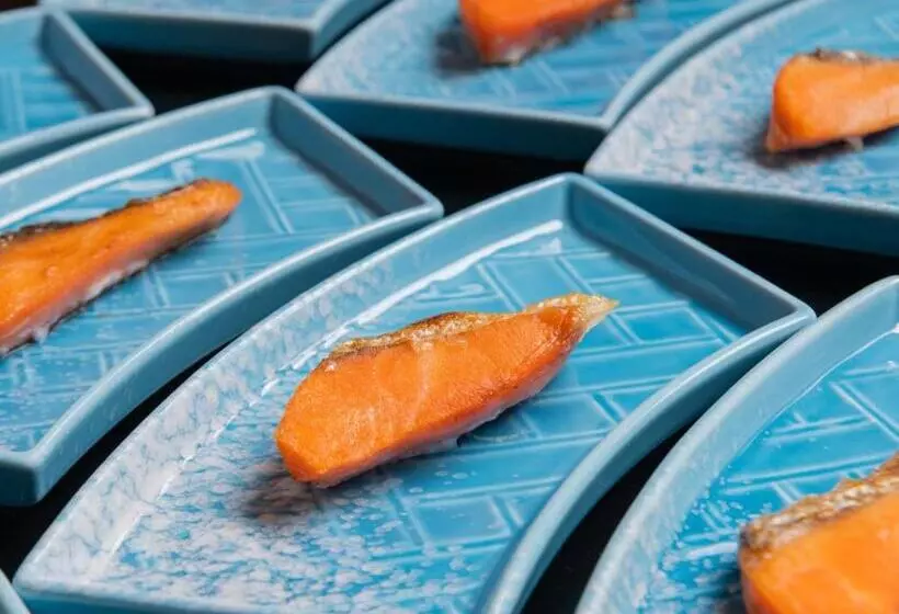 فندق Alpico Plaza