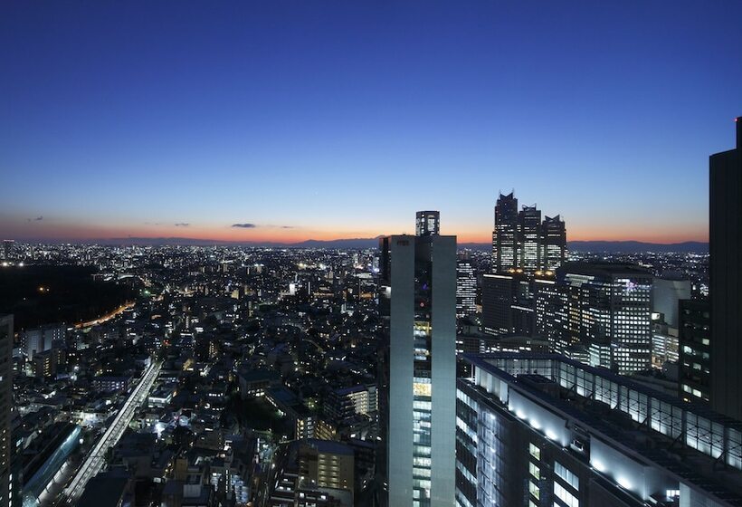 Odakyu Hotel Century Southern Tower