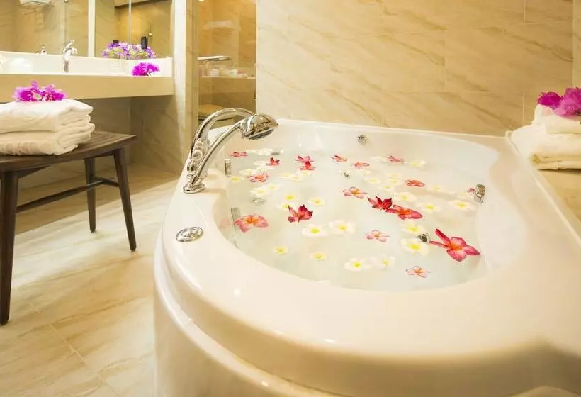 Aqua Resort Club Saipan