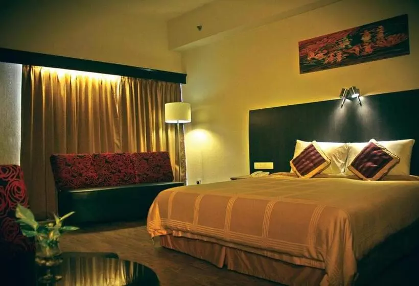 호텔 Grand Continental Kuantan