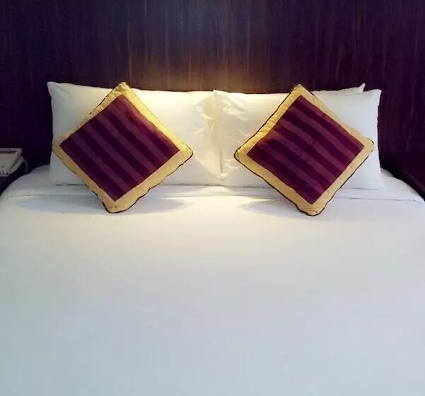 호텔 Grand Continental Kuantan