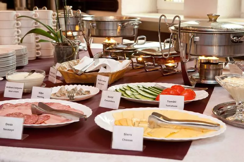 Kolonna Hotel Brigita