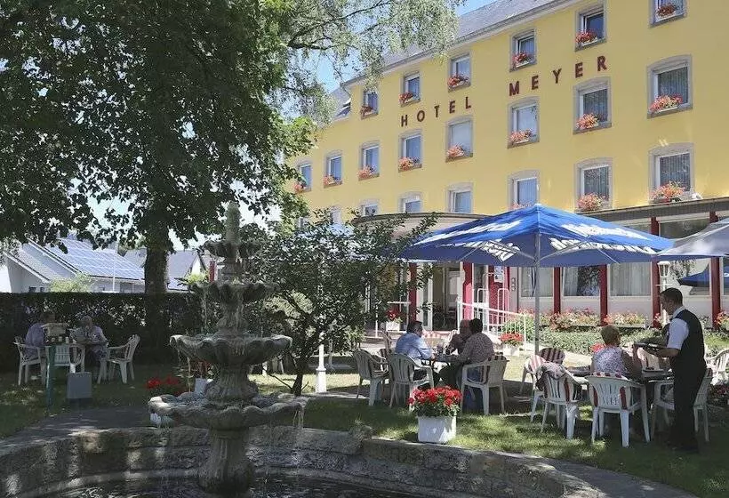 هتل Meyer