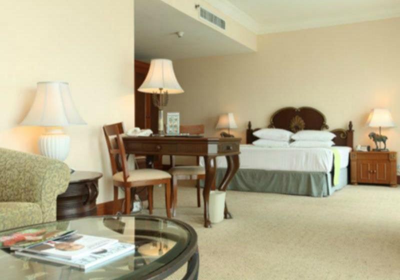 Szálloda Palace Of The Golden Horses