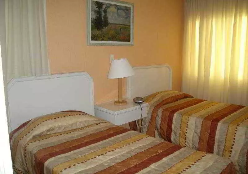 Отель Paraiso Suites