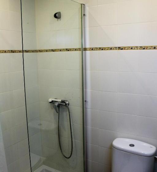 La Bodega Del Camino Aka Albergue On Thele