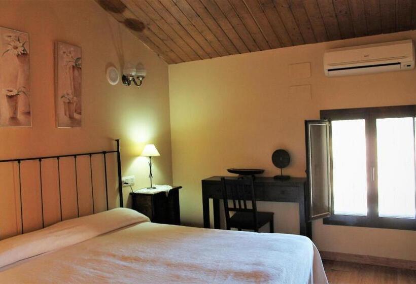 La Bodega Del Camino Aka Albergue On Thele