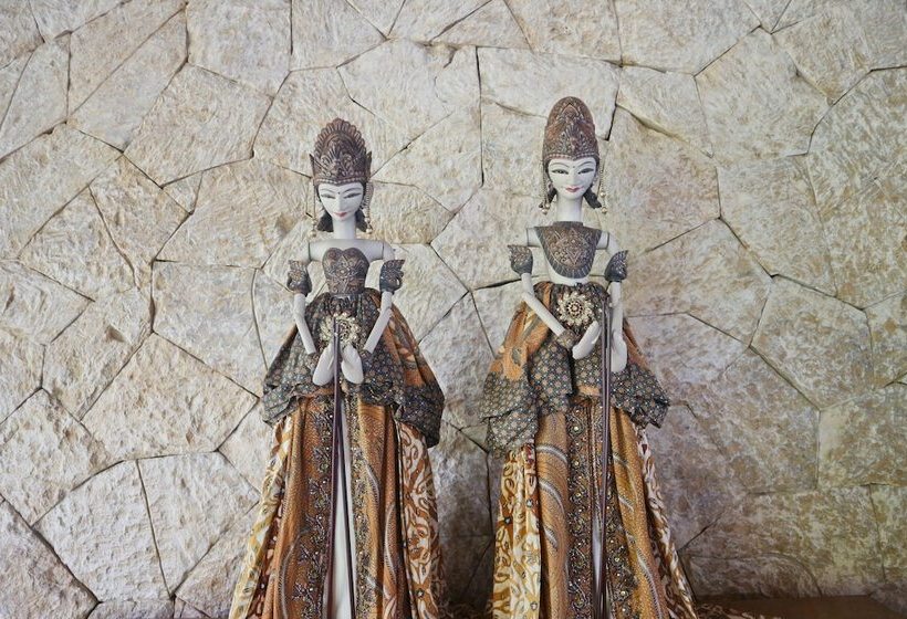 בית מלון כפרי Grand Mega Resort And Spa Cepu