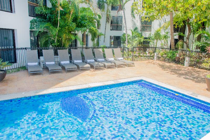 هتل Continental Caribe Bay