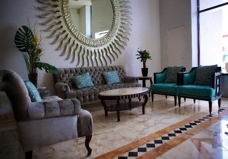 هتل Continental Caribe Bay