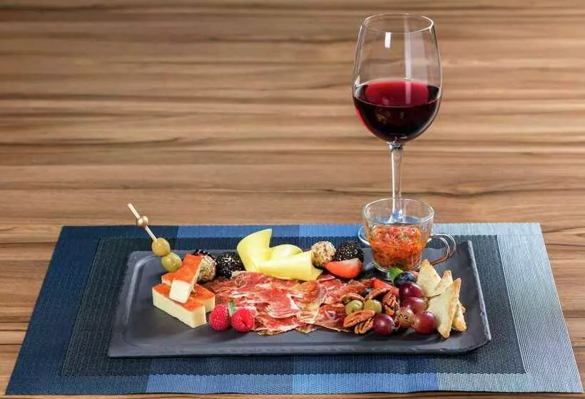 هتل Hilton Mexico City Airport