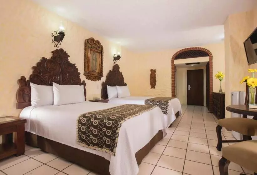 Playa Los Arcos Hotel Beach Resort & Spa